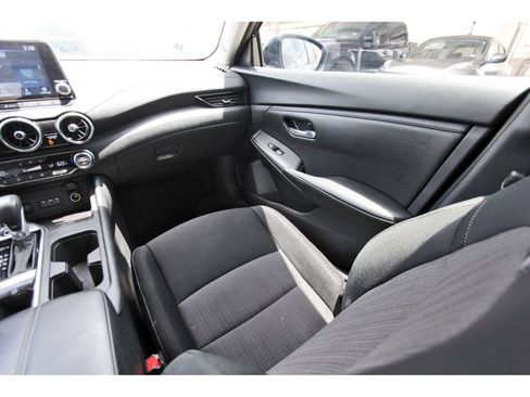 Used 2025 Nissan Sentra SV w/ All-Weather Package FWD image 12