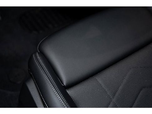 Used 2025 BMW X2 M35i w/ Premium Package image 60