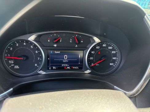 Used 2021 Chevrolet Equinox LT FWD image 14