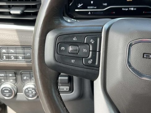 Used 2022 GMC Yukon Denali w/ Denali Ultimate Package AWD/4WD image 33