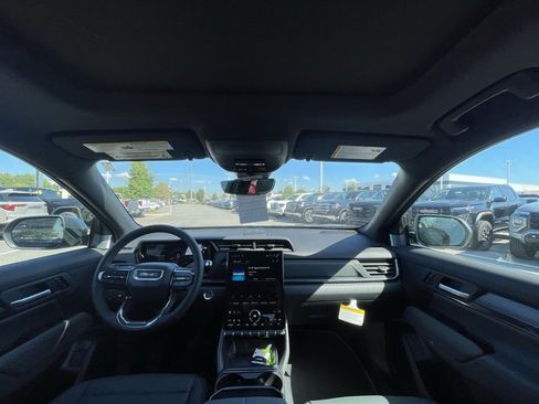 New 2026 GMC Terrain AT4 w/ Technology Package II image 27