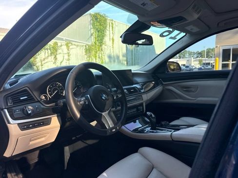 Used 2016 BMW 550i Sedan RWD image 18
