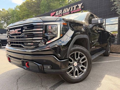 Used 2022 GMC Sierra 1500 AT4 w/ AT4 Premium Package AWD/4WD image 2