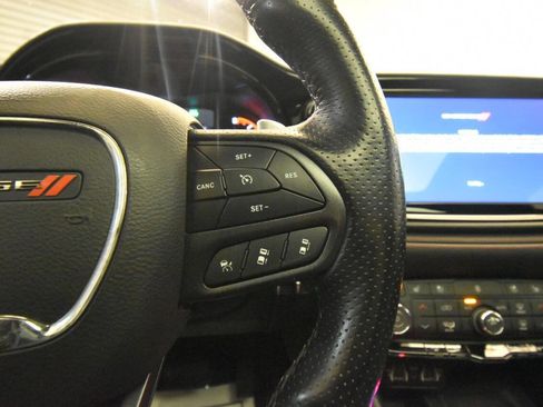 Used 2023 Dodge Durango R/T RWD image 30