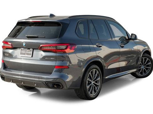 Used 2022 BMW X5 xDrive40i w/ M Sport Package AWD/4WD image 8