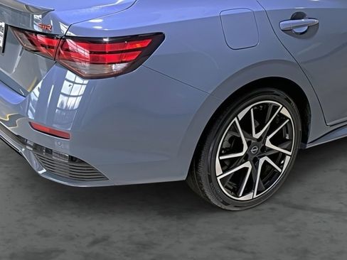 Used 2024 Nissan Sentra SR image 12