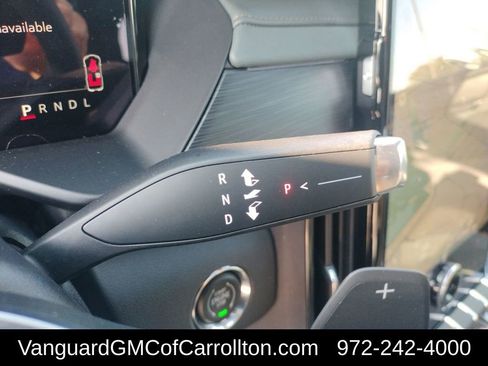 New 2026 GMC Acadia AT4 w/ LPO, Floor Liner Package image 18