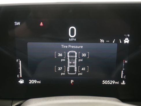 Used 2024 Buick Envista Preferred w/ Convenience I Package FWD image 17