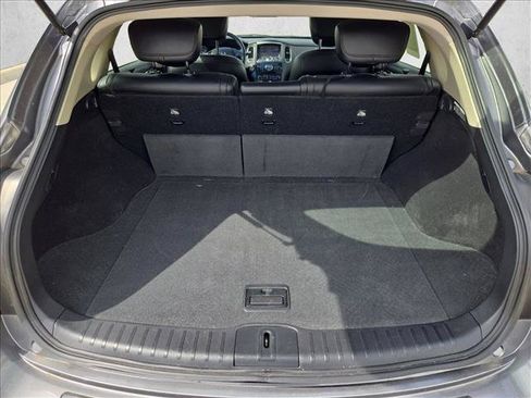 Used 2017 INFINITI QX50 2WD image 4