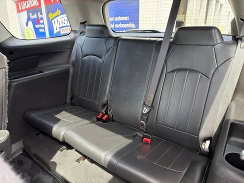 Used 2016 GMC Acadia Denali AWD/4WD image 26