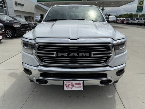 Used 2023 RAM 1500 Laramie AWD/4WD image 3