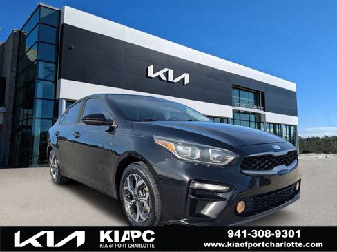 Used 2019 Kia Forte LXS image 1