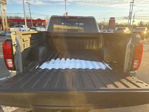 New 2026 GMC Sierra 1500 Elevation w/ Elevation Premium Package image 4