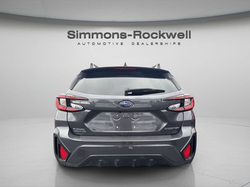 Used 2024 Subaru Crosstrek 2.0i Premium AWD/4WD image 3