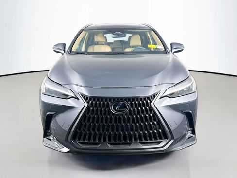 Used 2023 Lexus NX 250 FWD image 2