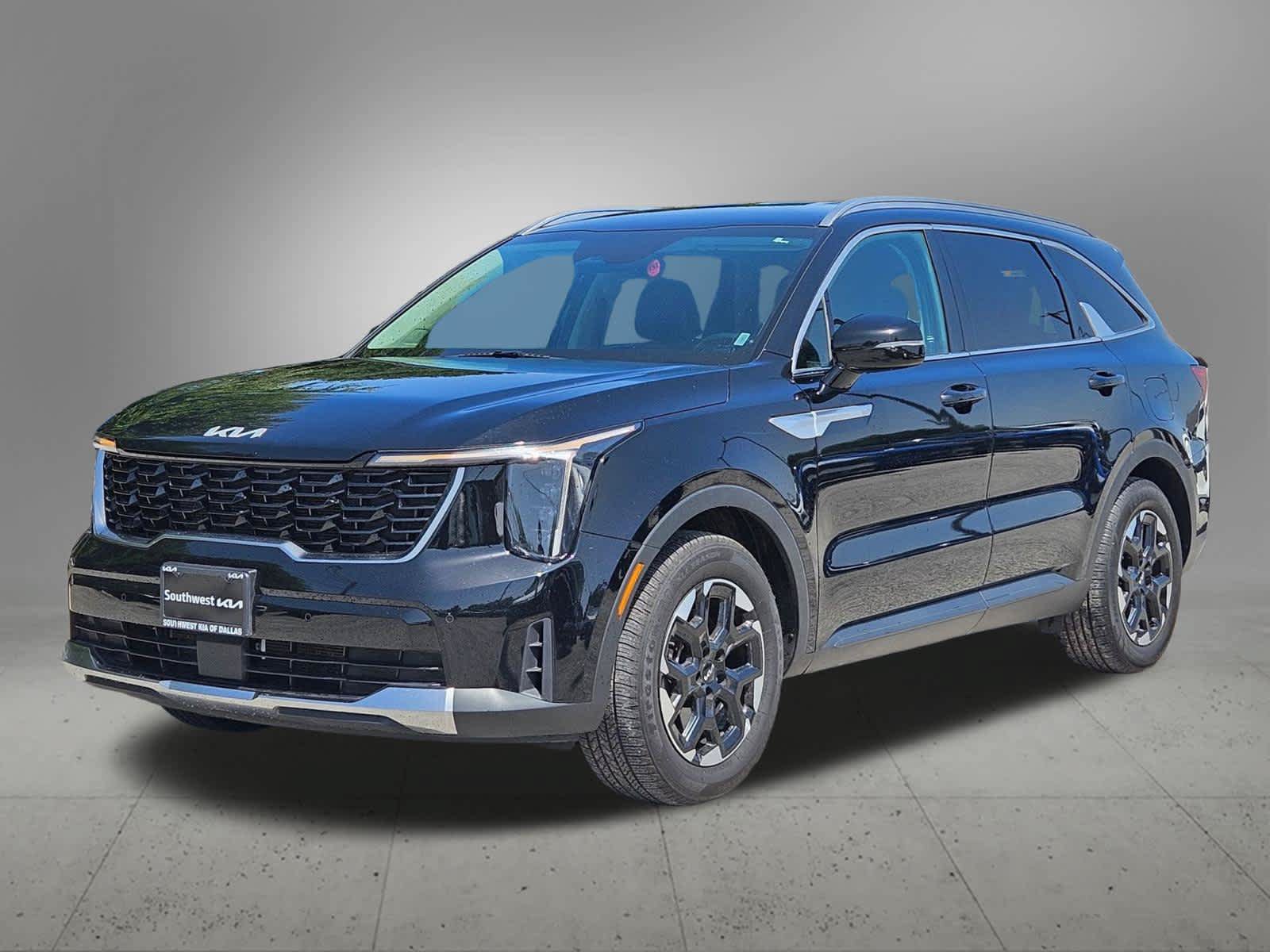 Certified 2024 Kia Sorento S FWD image 10