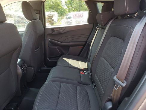 Used 2024 Ford Escape Active w/ Tech Pack #1 AWD/4WD image 13