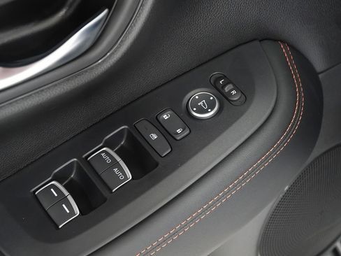 New 2026 Honda HR-V Sport image 16