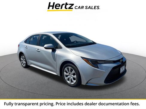 Used 2025 Toyota Corolla LE FWD image 1