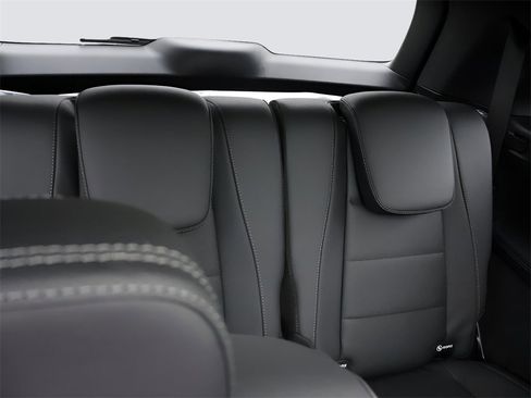 Certified 2025 Mercedes-Benz GLS 450 4MATIC image 15