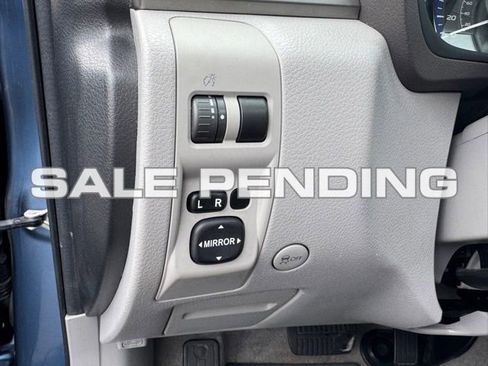 Used 2010 Subaru Forester 2.5X Premium image 25