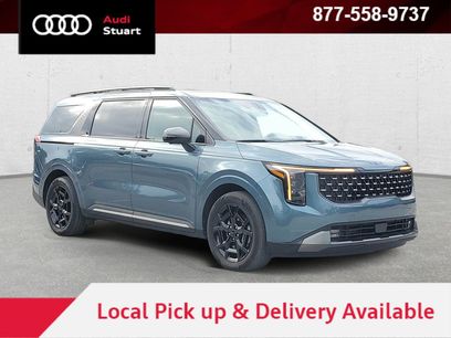 Used 2025 Kia Carnival SX w/ SX Dark Edition Package