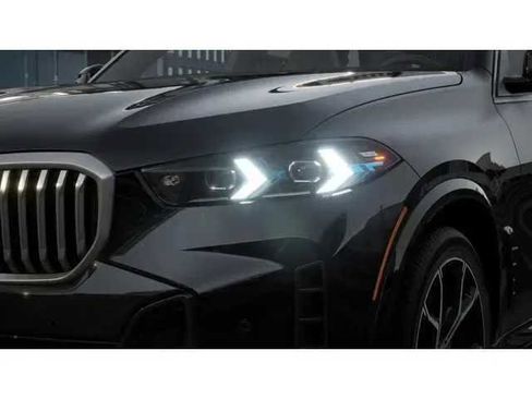 New 2026 BMW X5 sDrive40i w/ M Sport Package RWD image 6