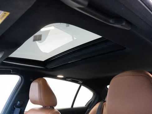 Used 2023 INFINITI Q50 Sensory RWD image 4