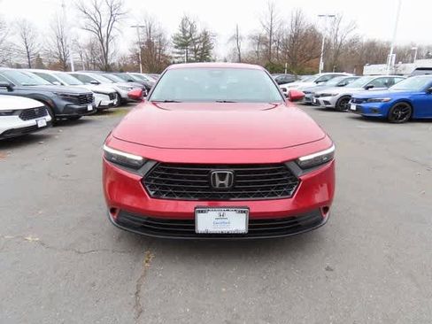 Certified 2023 Honda Accord EX image 6