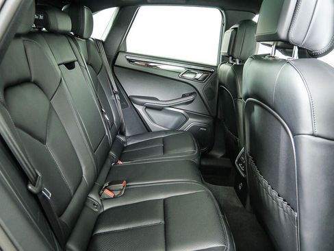 Certified 2026 Porsche Macan Turbo AWD/4WD image 23