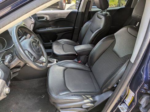 Used 2021 Jeep Compass Latitude image 9