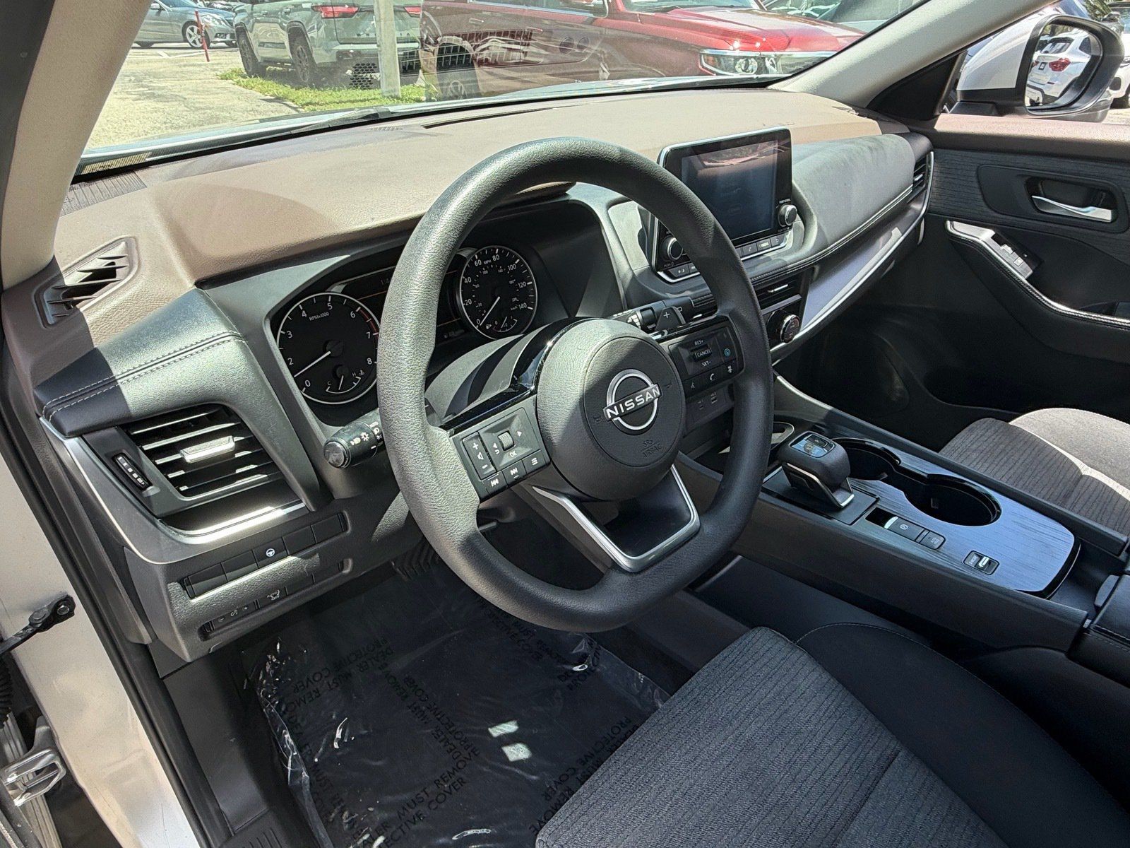 Certified 2023 Nissan Rogue SV FWD image 10