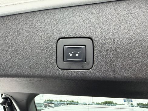 Used 2022 Buick Encore GX Select FWD image 12