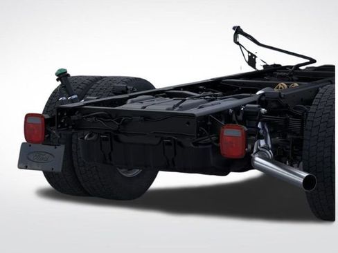 New 2025 Ford F550 2WD Crew Cab image 24