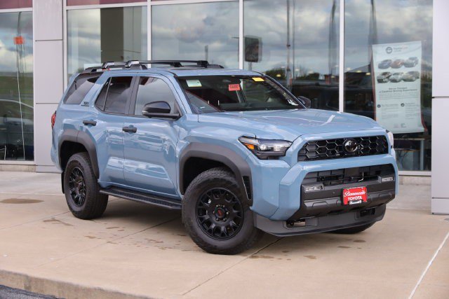 Used 2026 Toyota 4Runner TRD Off-Road Premium AWD/4WD image 2
