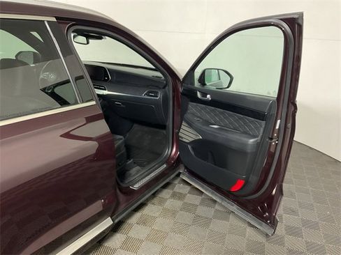Used 2022 Hyundai Palisade Calligraphy image 35