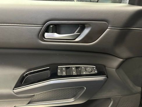 New 2026 Nissan Pathfinder SL w/ SL Premium Package AWD/4WD image 21