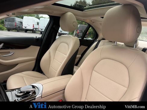 Used 2016 Mercedes-Benz C 300 4MATIC Sedan image 18