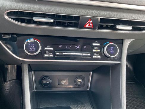 Used 2023 Hyundai Sonata SEL FWD image 31