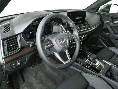 New 2025 Audi Q5 2.0T Premium Plus AWD/4WD image 4
