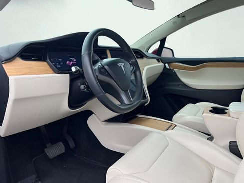 Used 2018 Tesla Model X 100D AWD/4WD image 37