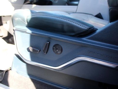 Used 2023 Ford F250 Limited w/ FX4 Off-Road Package image 28