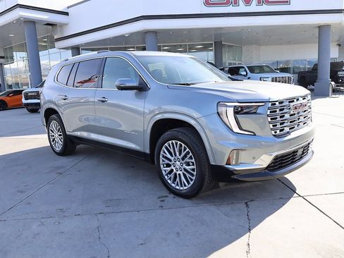 New 2026 GMC Acadia Denali w/ Super Cruise Package FWD image 8