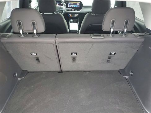 Certified 2024 Chevrolet TrailBlazer LT w/ LT Cold Weather Package image 10