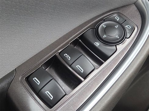 Used 2019 Chevrolet Malibu LT w/ LPO, Convenience Package 2 image 29