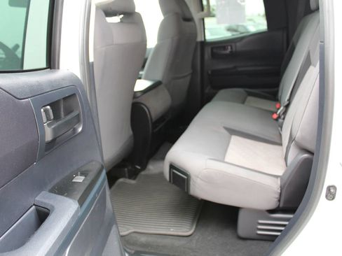 Used 2014 Toyota Tundra SR RWD image 12