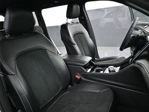 Used 2023 Jeep Grand Cherokee Altitude image 24