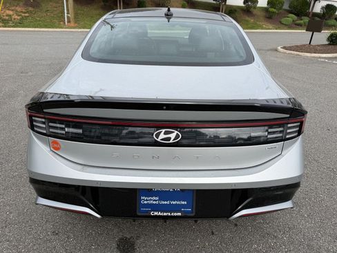 Certified 2025 Hyundai Sonata Limited FWD image 10