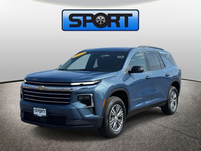 Certified 2025 Chevrolet Traverse LT