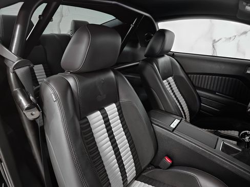 Used 2012 Ford Mustang Shelby GT500 image 18